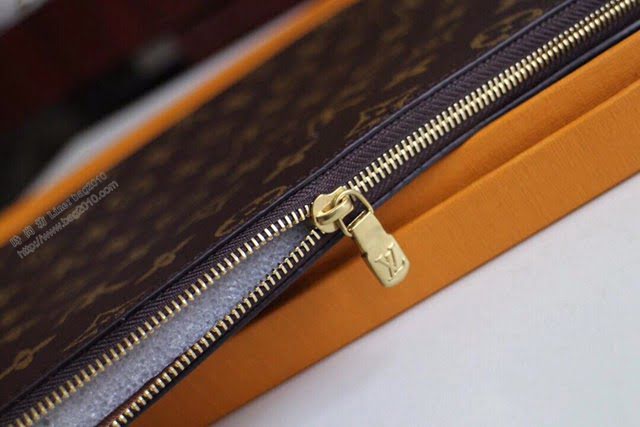 lv包 ETUI VOYAGE 收納袋 M43442 杏色 lv老花收納包  lvqb1387